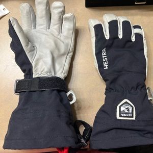 HESTRA ski gloves